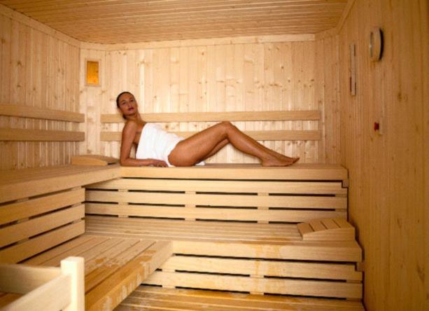 Hotel Conturines San Cassiano  Bagian luar foto